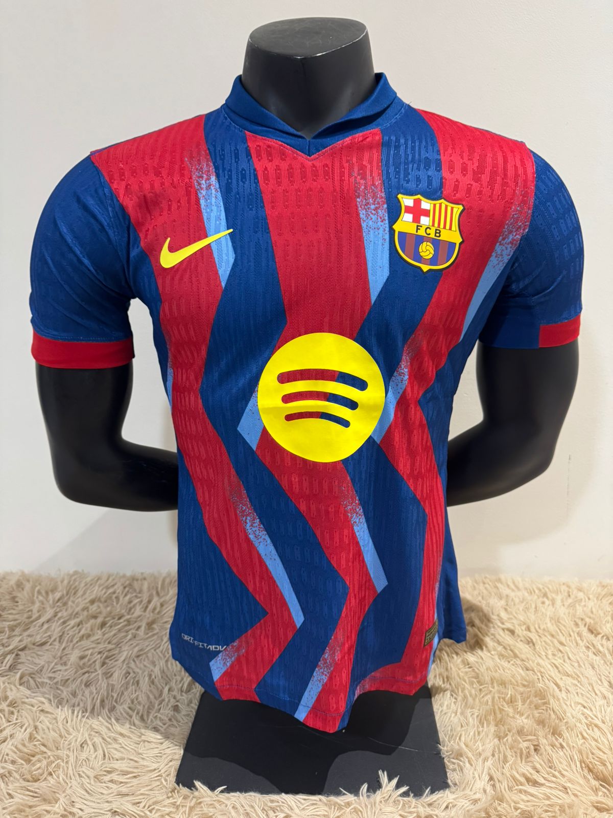 Jersey Barcelona 4to. uniforme 26 V. Jugador