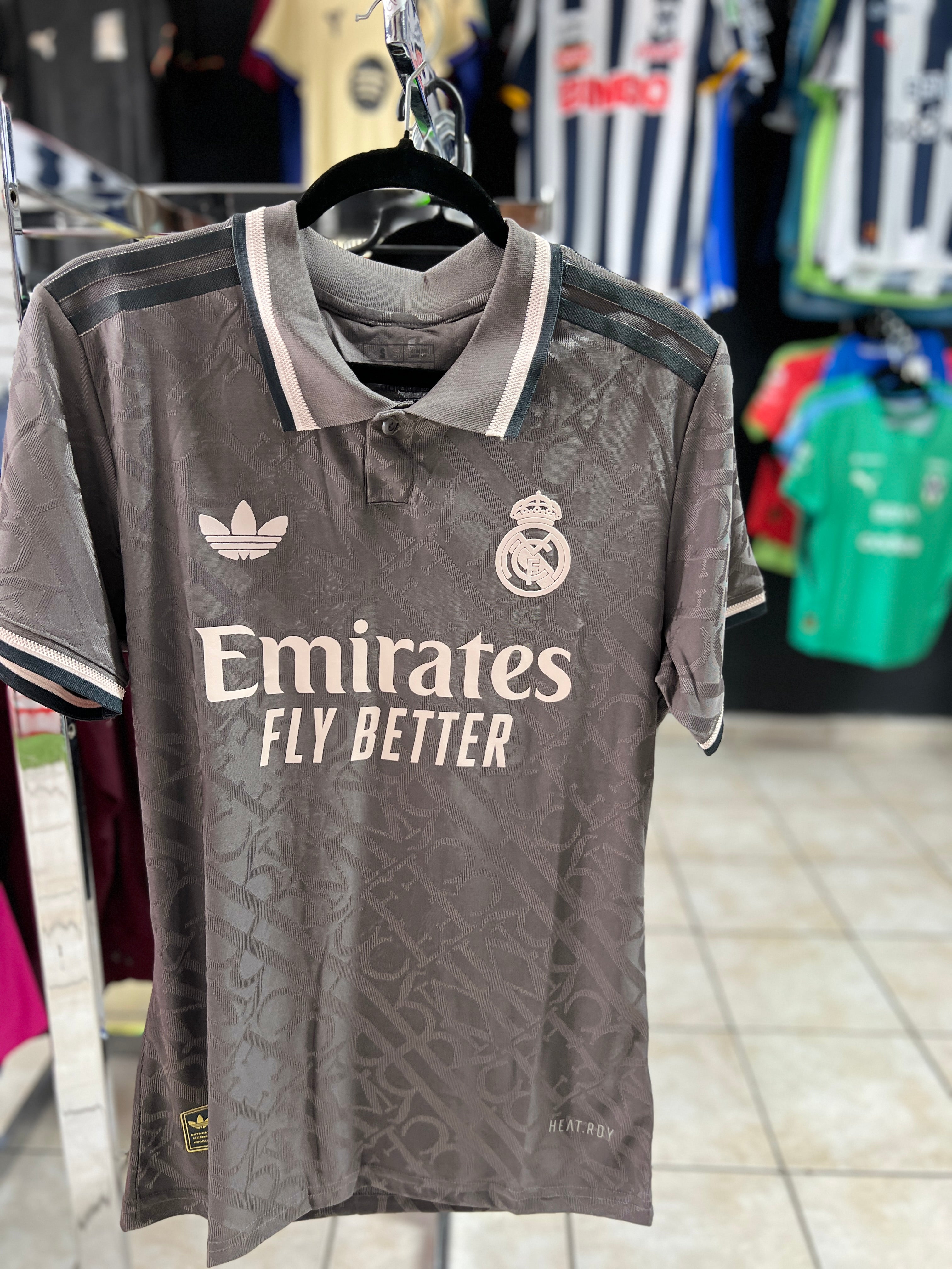 Jersey Real Madrid visita 24-25
