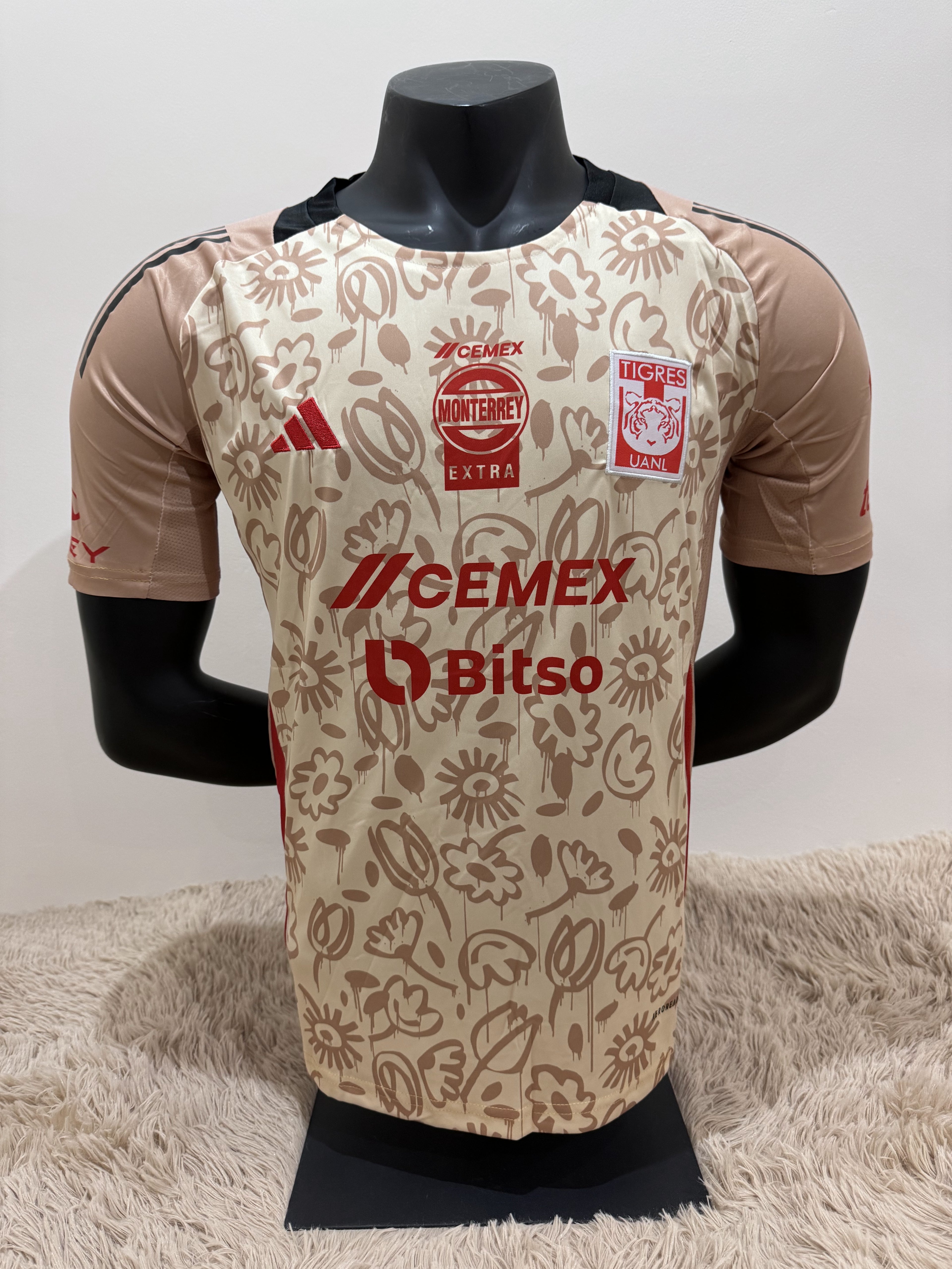 Jersey Tigres Earth day Beige  V. Jugador