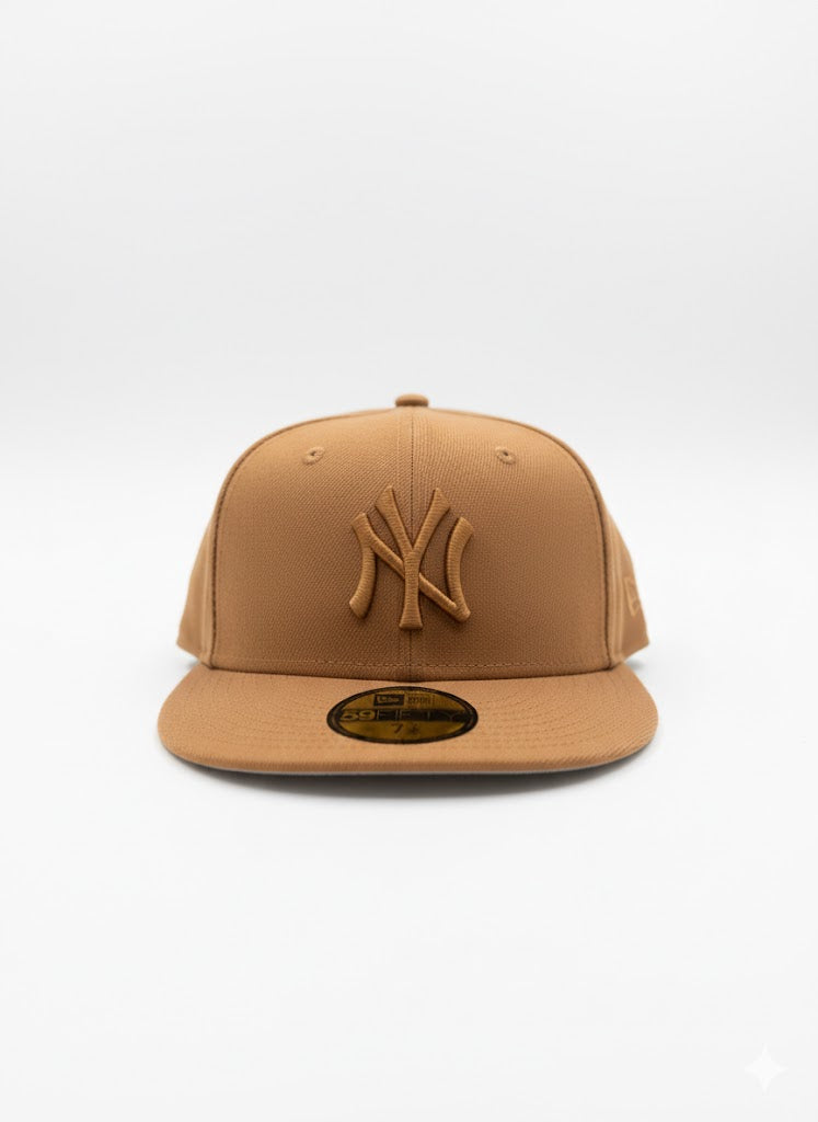 New Era Gorra NY cafe