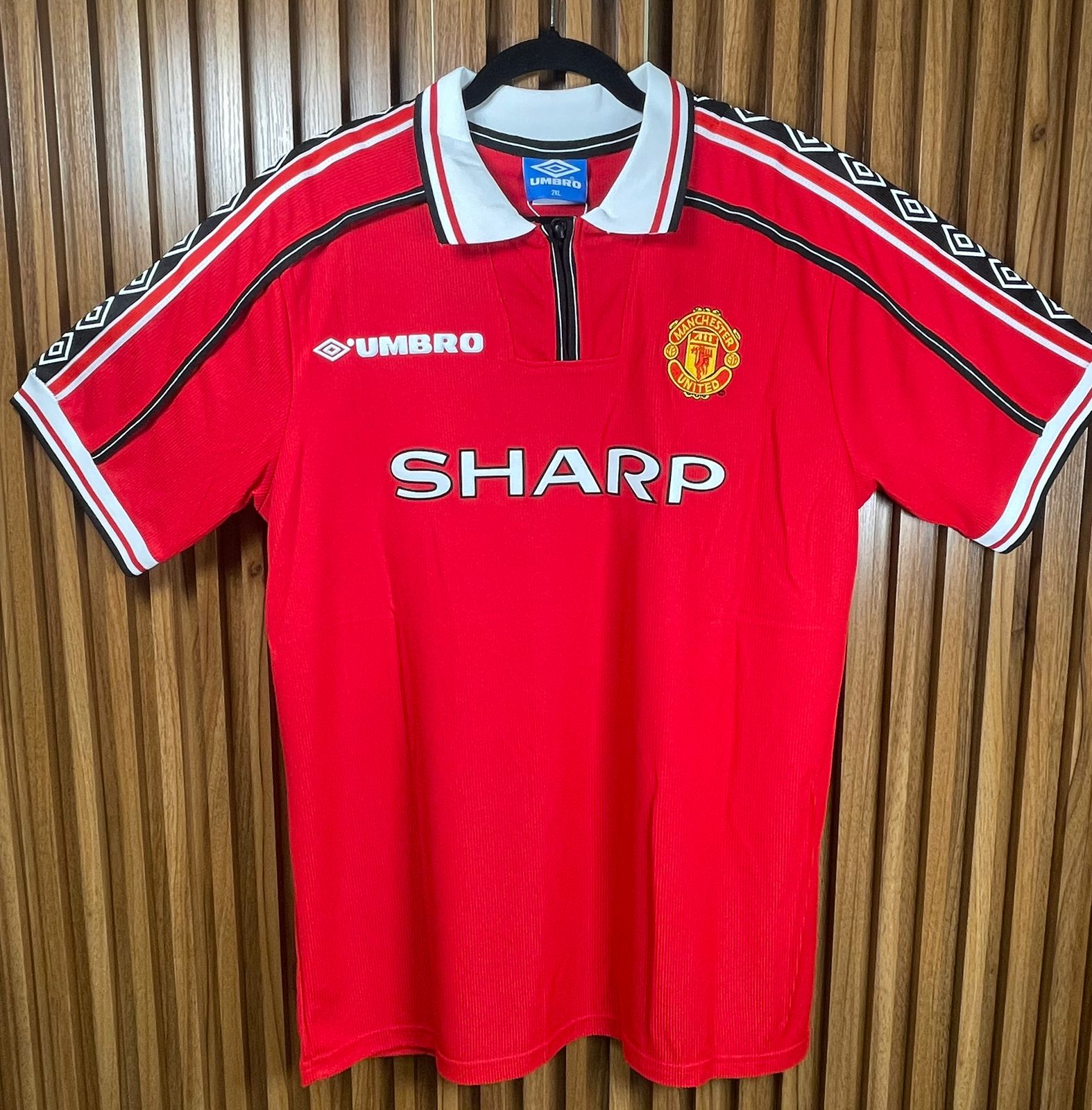 Jersey Man U. Local Beckham 98-99