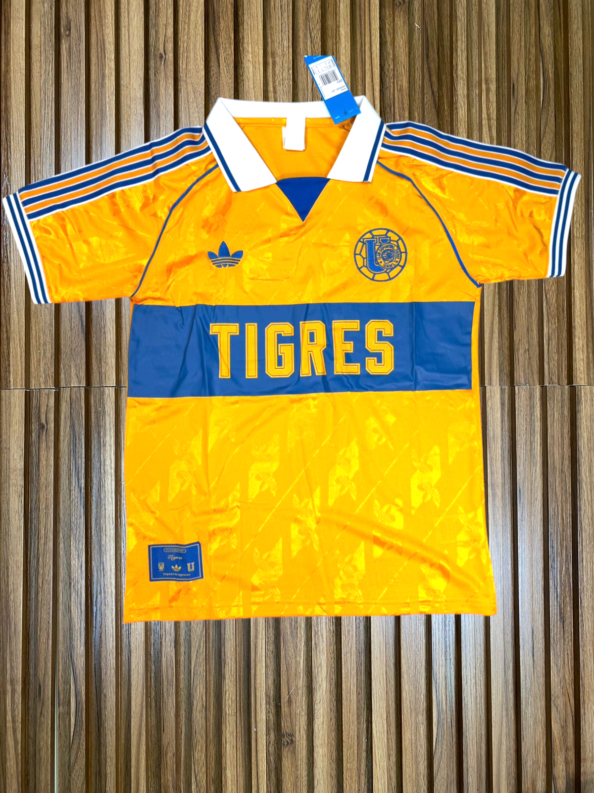 Jersey Tigres A originals. 25 V. Jugador