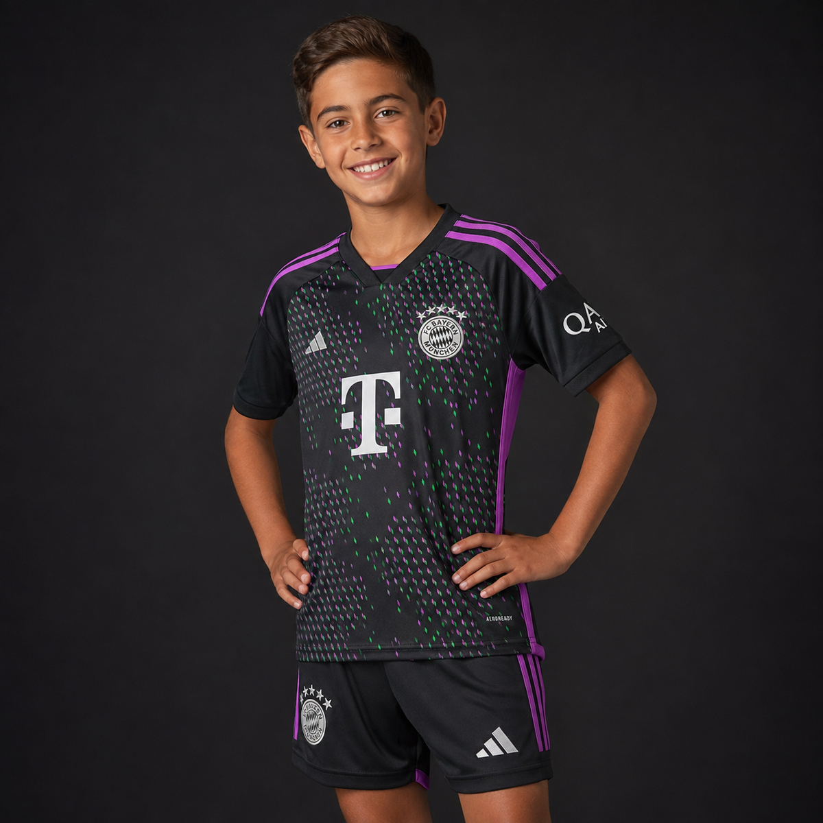 Jersey Bayern Munich 23-24 Infantil con modelo