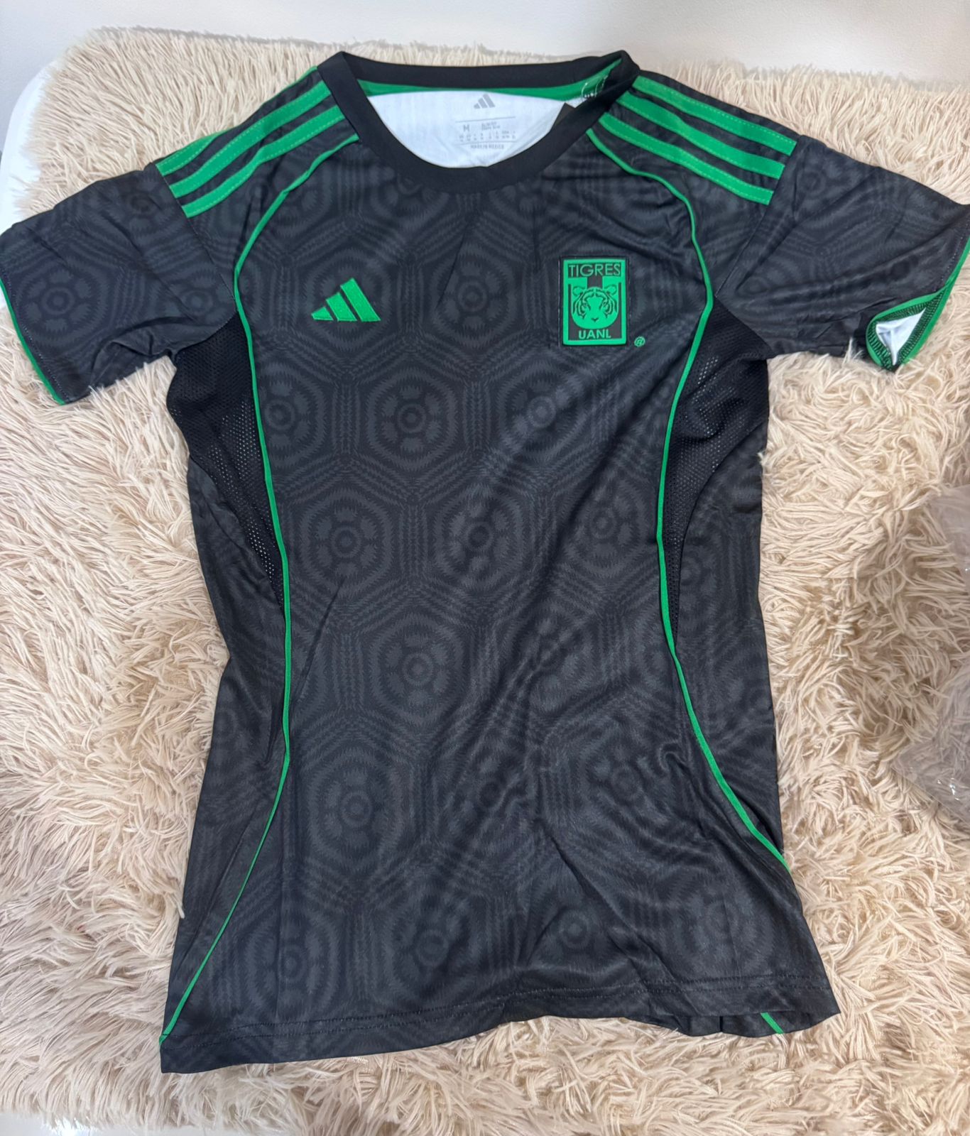 Jersey Tigres Gala 26 DAMA