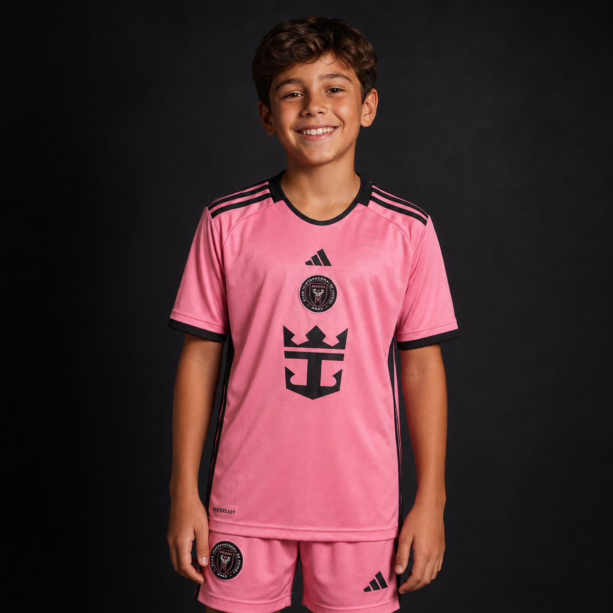Jersey Inter Miami Local Messi 24-25 Infantil con modelo