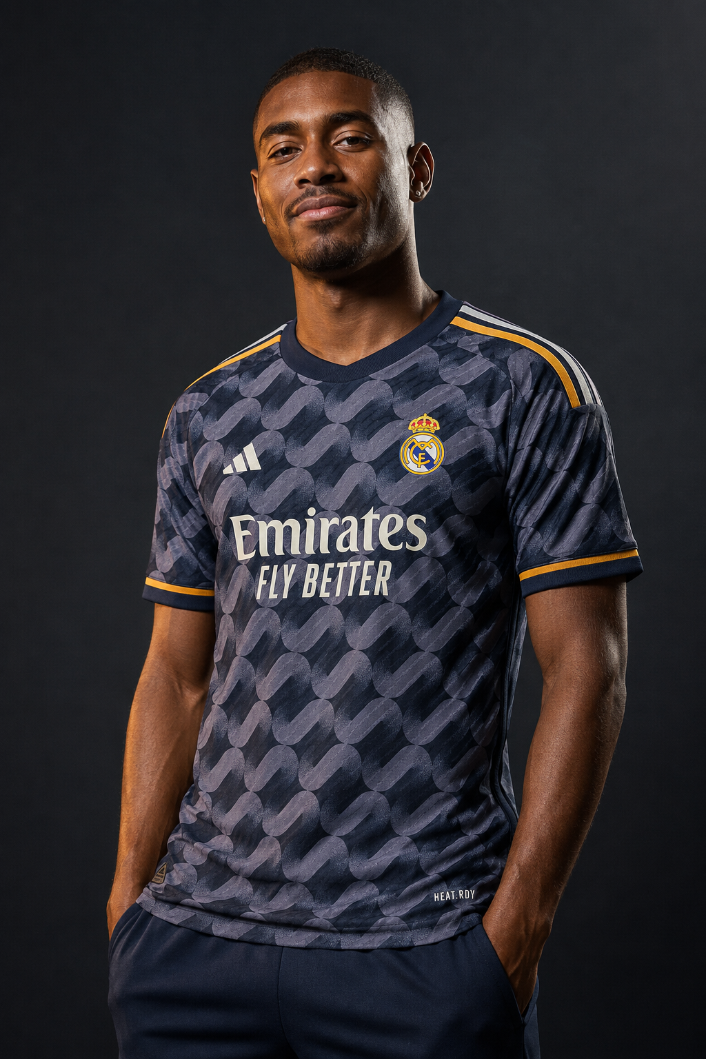 Jersey Real Madrid Visita 23-24 en modelo, GOAT SPORTS